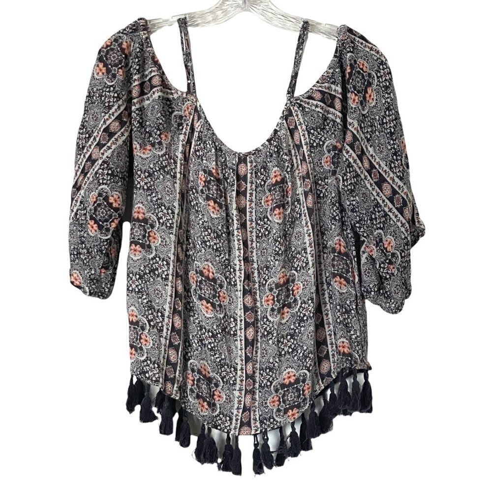 🌺 AEO American Eagle Outfitters Boho Navy Floral Cold-Shoulder Tassel Blouse M